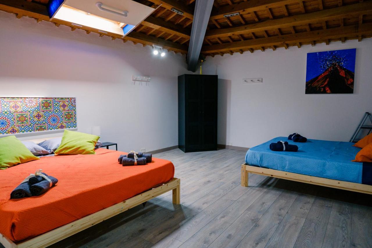 U Passiaturi Big House Apartment Катания Екстериор снимка